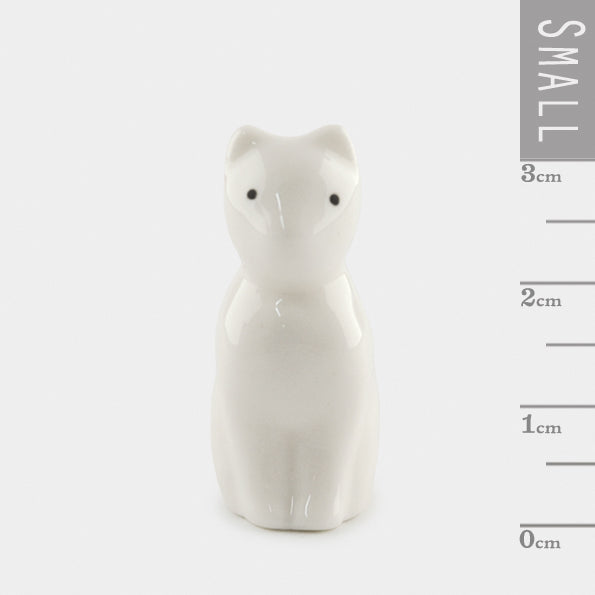 0016 Matchbox Cat - Home is