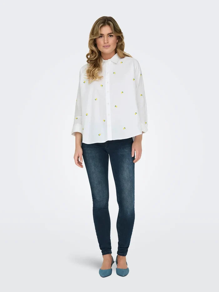 15283743 ONLnew lina Grace LS EMB Shirt WVN