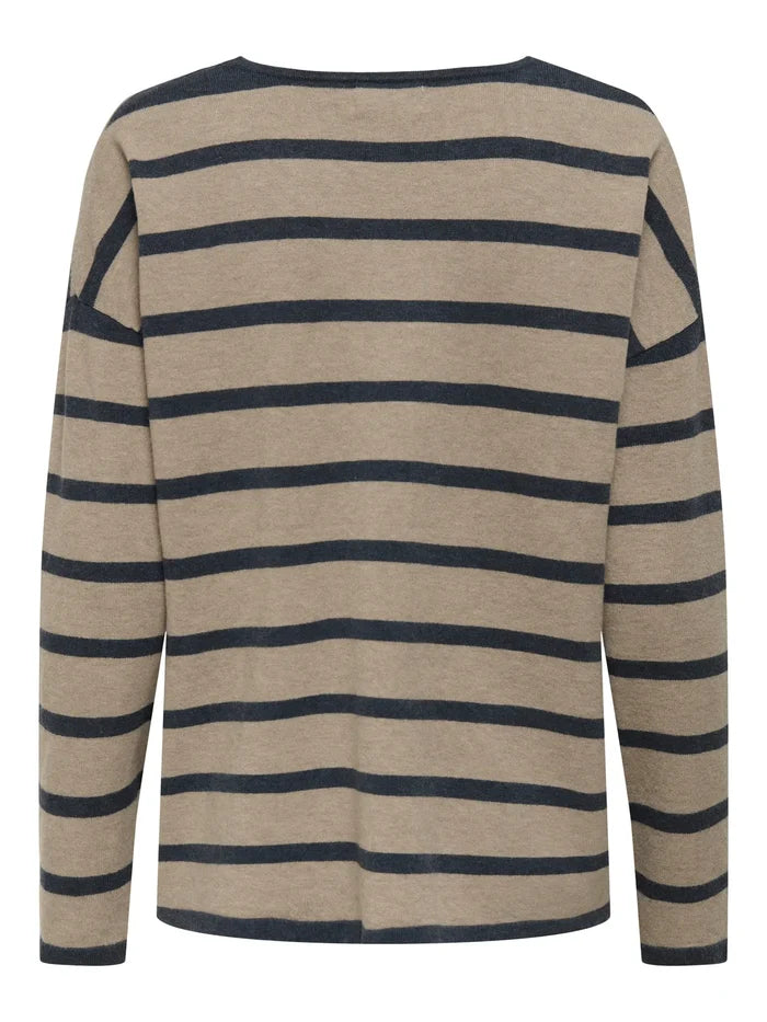 15340735 ONLamalio Life LS V neck knit