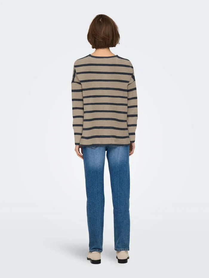 15340735 ONLamalio Life LS V neck knit