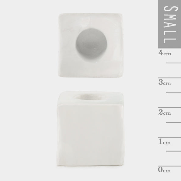 5723 Candle with holder  Cube