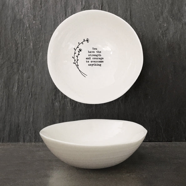 6122 Medium Hedgerow bowl Strength
