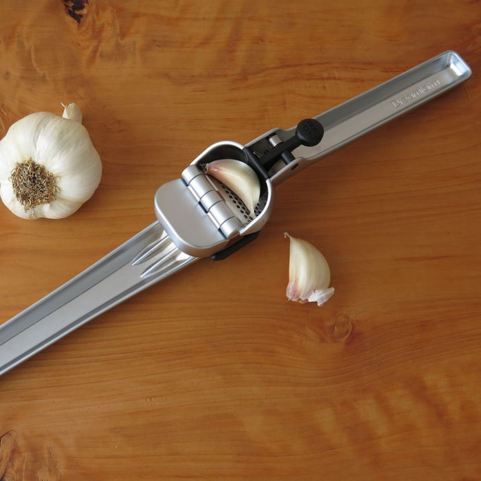 Dreamfarm Garject Garlic Press