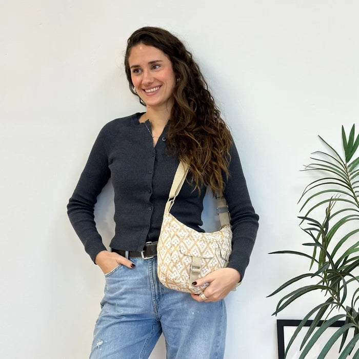 Flap pocket bag