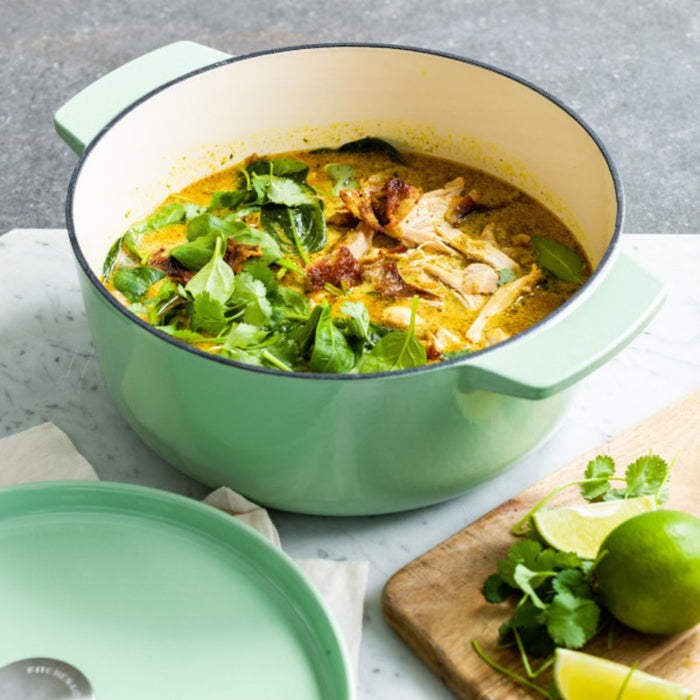 KitchenAid Covered Round Casserole 26cm/5.2L - 4 Colours