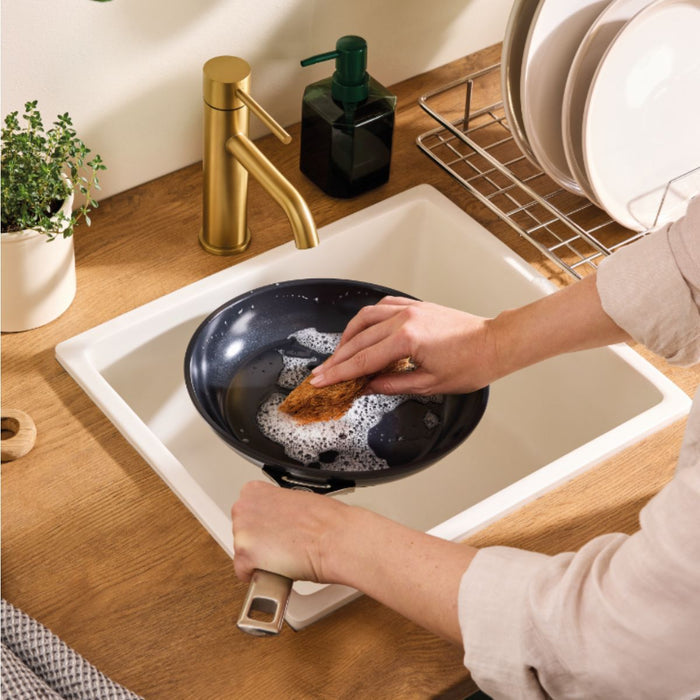 Le Creuset Essential Non-Stick Ceramic Deep Frying Pan - 28cm
