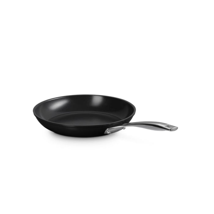 Le Creuset Essential Non-Stick Ceramic Shallow Frying Pan - 26cm