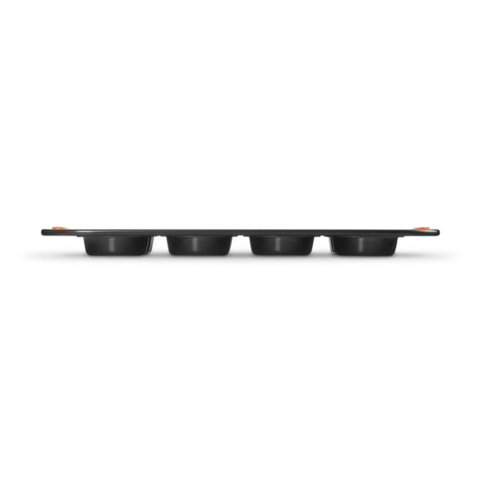 Le Creuset Toughened Non-Stick Heart Tray - 12 Cup