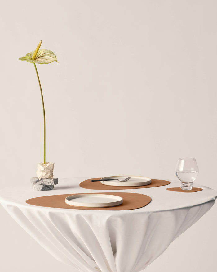 LIND DNA Placemats Nupo - Leer - Nature - Curved - 44 x 37 cm - 2 Stuks