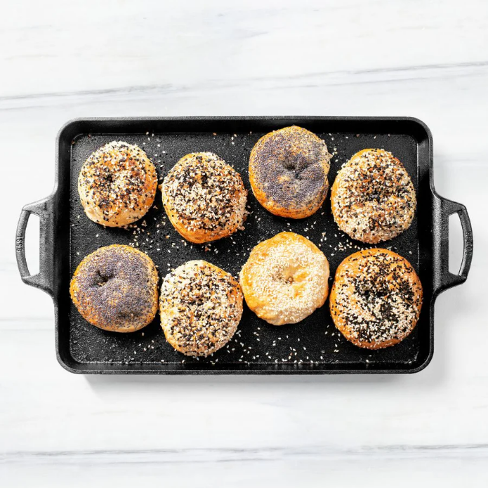 Lodge Cast Iron Baking Pan - 39 x 26.5cm