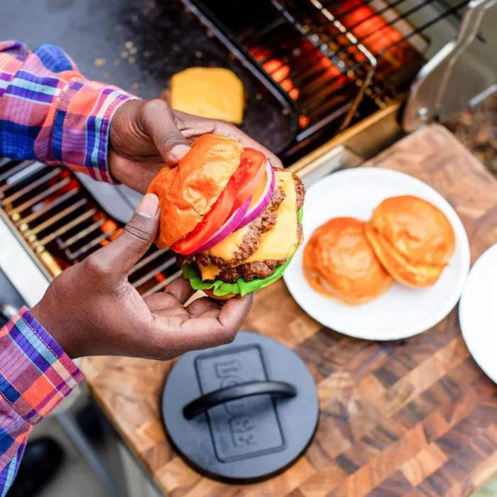 Lodge Cast Iron Burger Press - 16cm