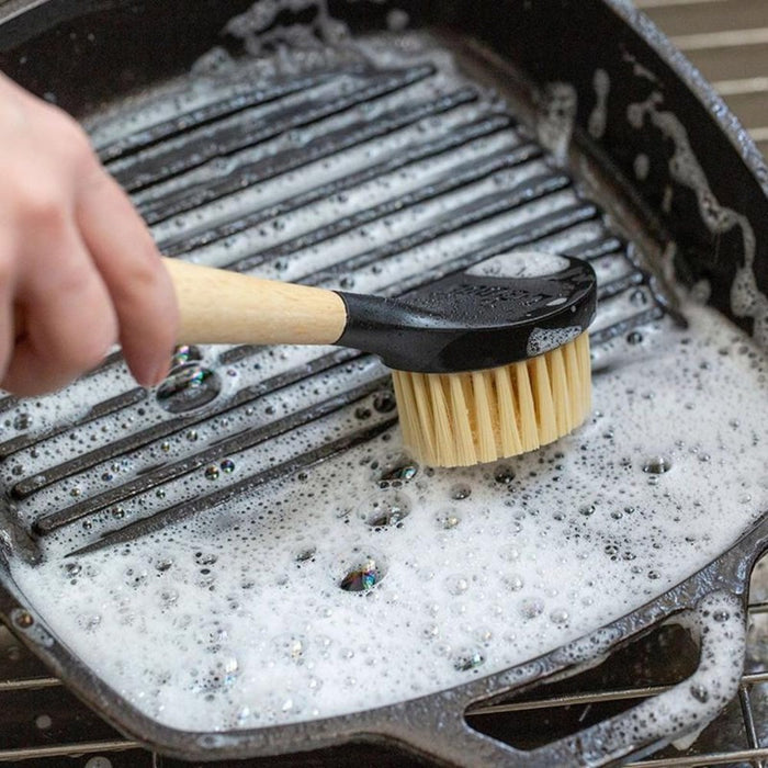 Lodge Scrub Brush - 25cm