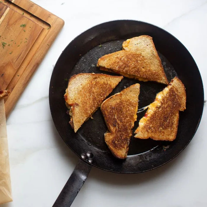 Lodge Seasoned Carbon Steel Pan - 3 Sizes