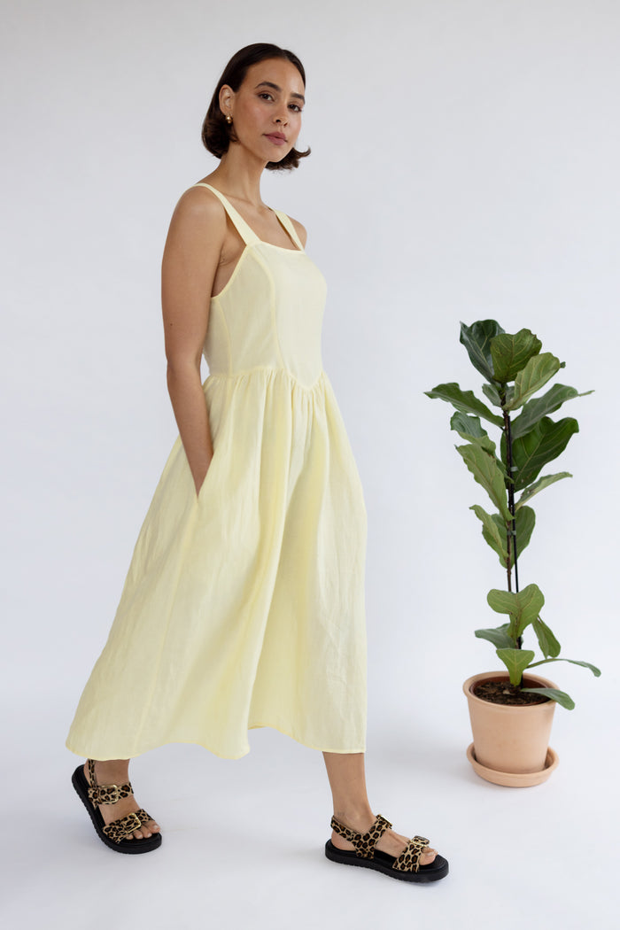 LV2268  Square Neck Summer Dress