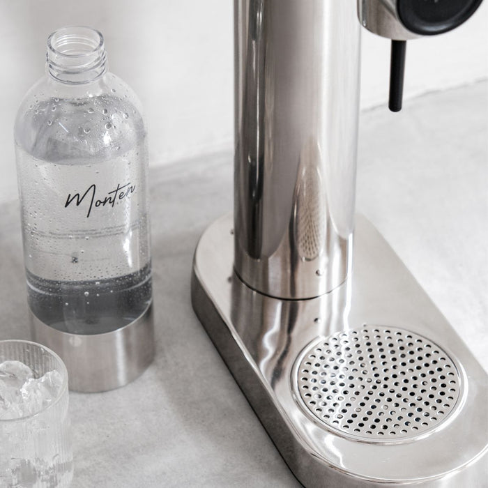 Monten Polished Steel Soda Maker + 1 Stainless Steel Bottle