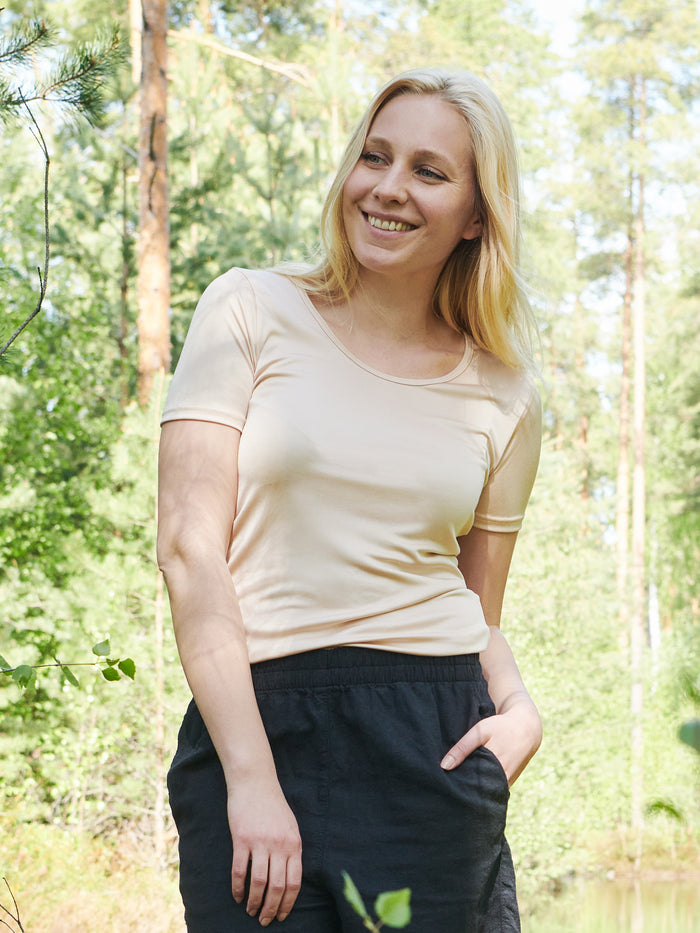 Naisten T-paita luomusilkkiä, puuteri