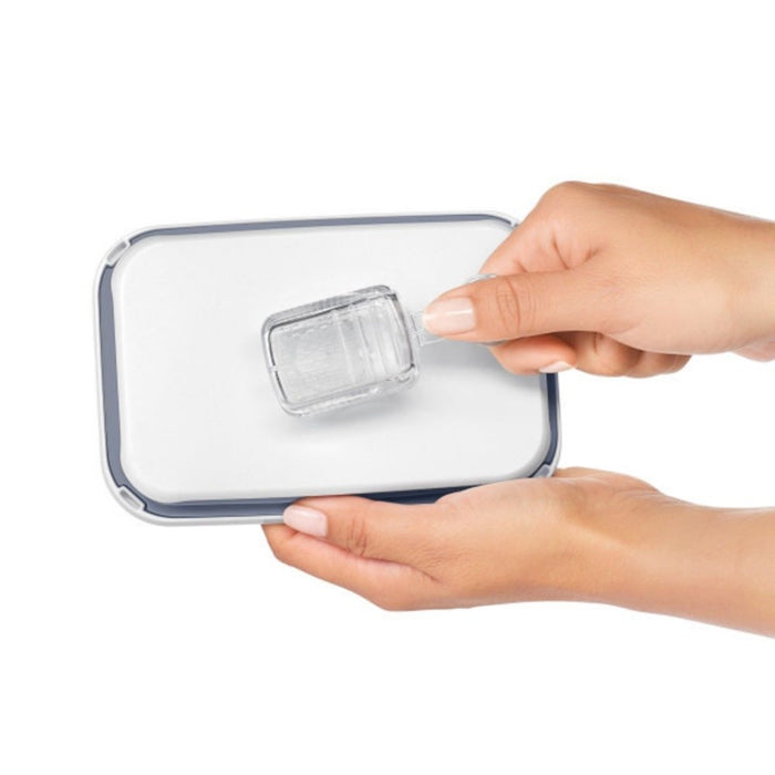 OXO Good Grips Pop 2.0 Dusting Scoop
