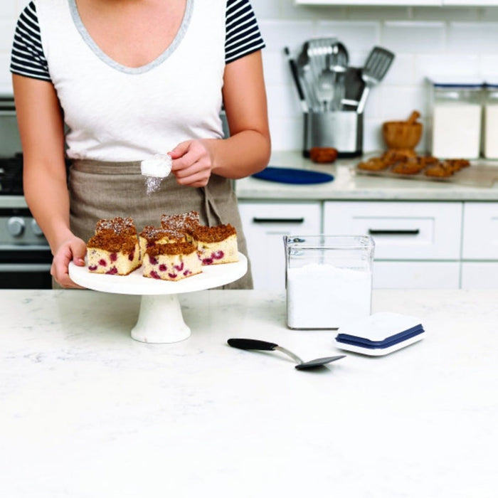 OXO Good Grips Pop 2.0 Dusting Scoop