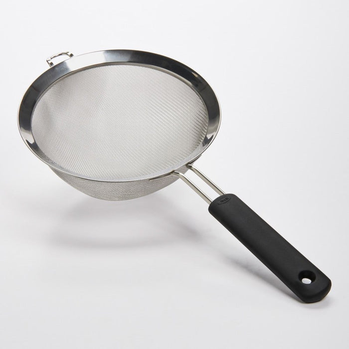 OXO Good Grips Strainer - 20cm