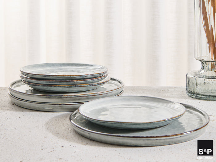 Salt & Pepper Serviesset Artisan Green 12-delig / 4 personen - 4 dinerborden, 4 ontbijtborden en 4 kommen