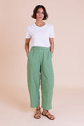 SS1129 Barrel Trousers