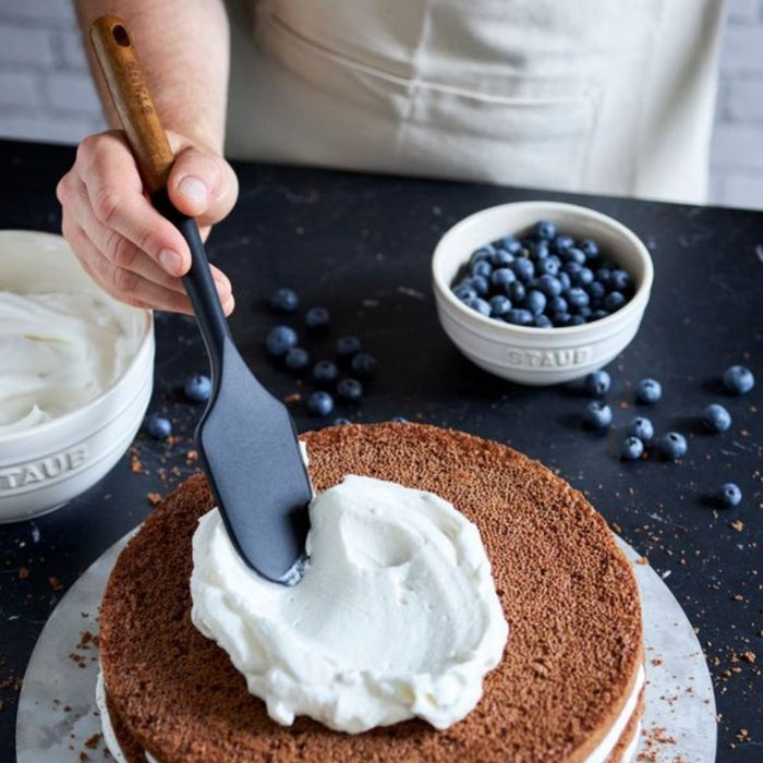Staub Pastry Scraper - 31cm