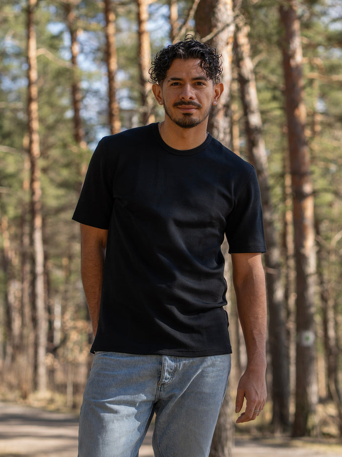 T-paita merinovillaa, unisex, musta, Ruskovilla