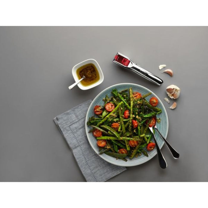 Zyliss Easy Release Garlic Press